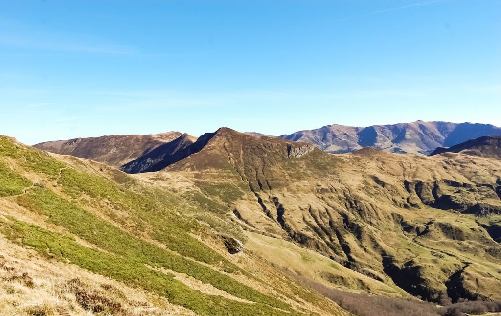 vue monts du cantal